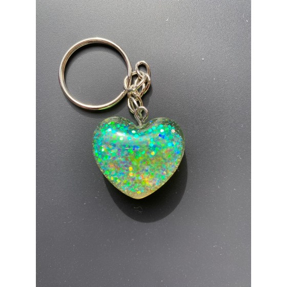 Porte-clé "Petit Coeur" vert avec paillettes holographiques